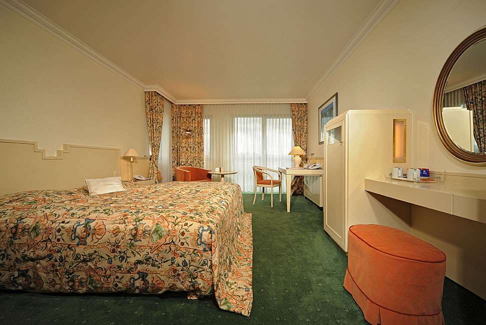 Dormero Hotel Meerbusch Rum bild